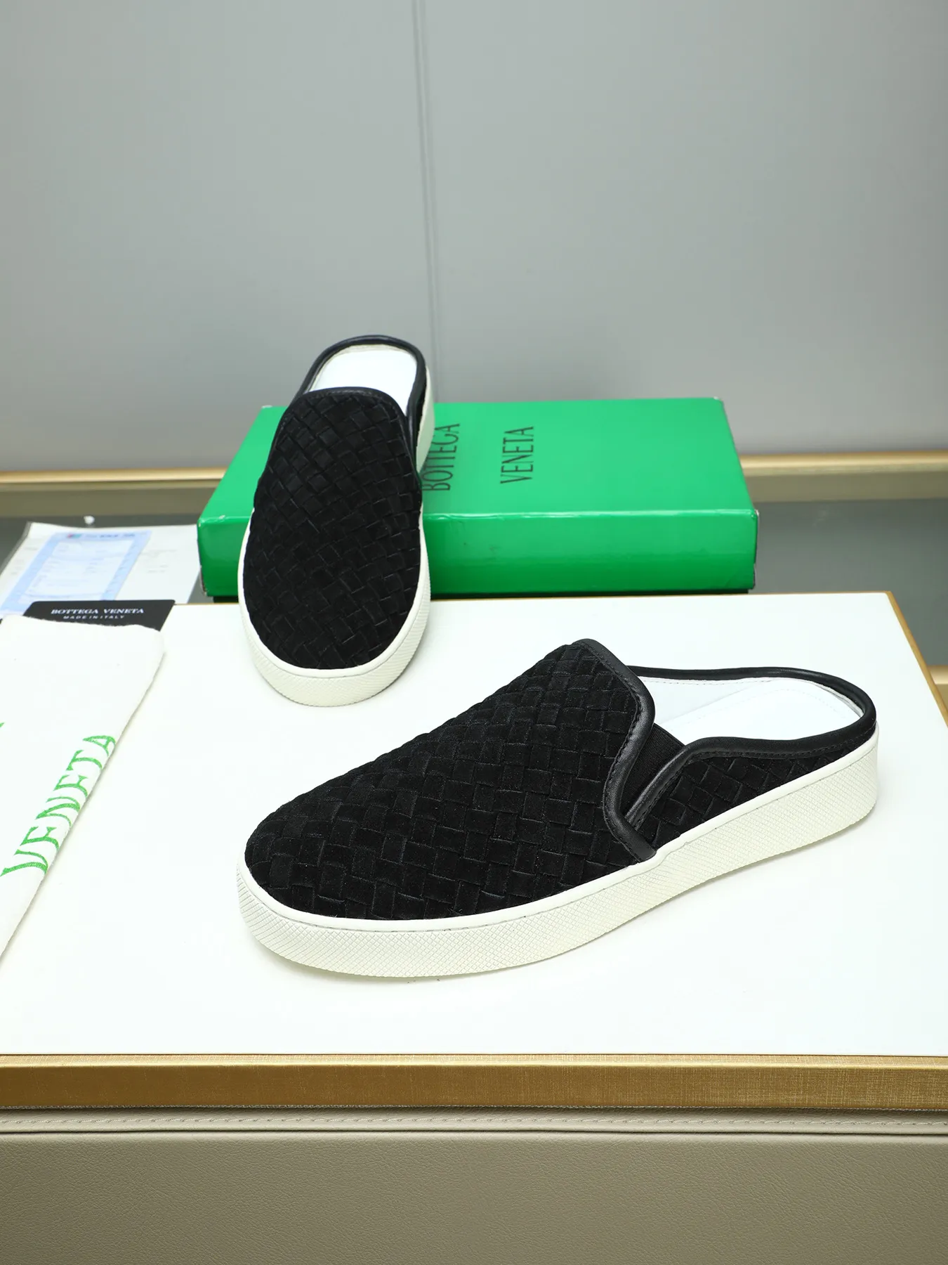 Men's shoes 💰420 [Half drag series] BOTTEG* VENET* - high-end boutique Size: 38-44 (45 customized) BV new product, first-layer cowhide artificially woven classic style harmoniously blends with contemporary fashion temperament, rubber soles are light and flexible, water-dyed sheepskin pads! [Taobao, Tmall, and live streaming are the first choices]